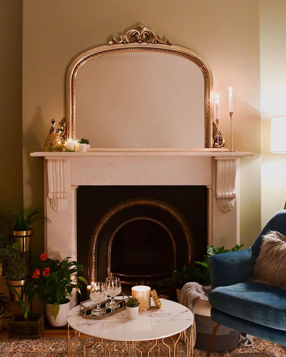 decorative mirror above fireplace ideas