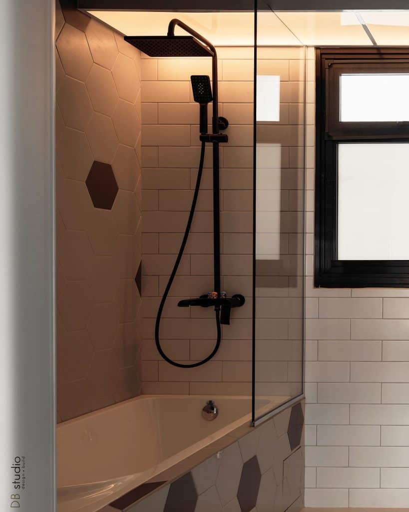 farmhouse_subway_tile_shower_6