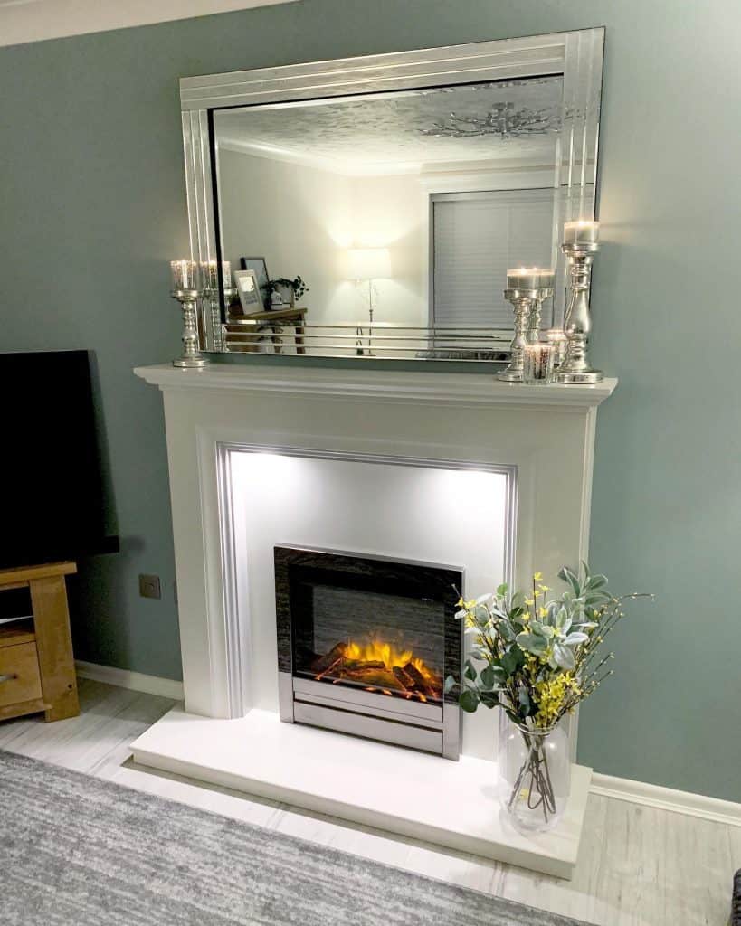 fireplaces_with_mirrors_above_170