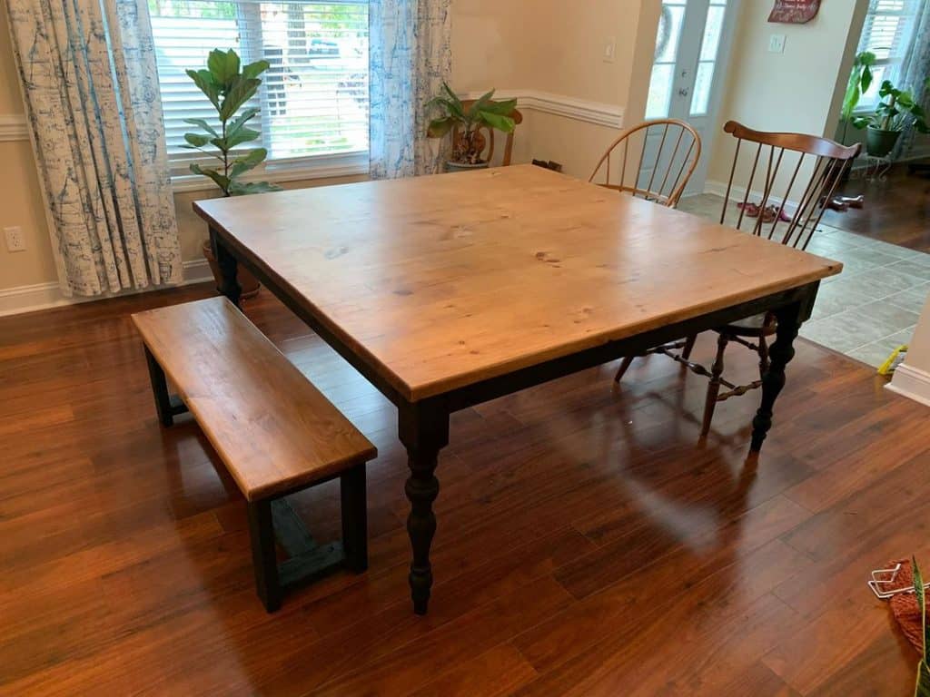 round_farmhouse_dining_table_100