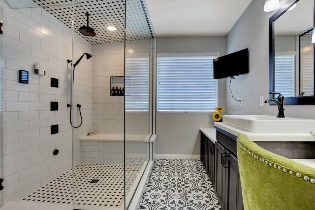 subway_tile_shower_niche_130