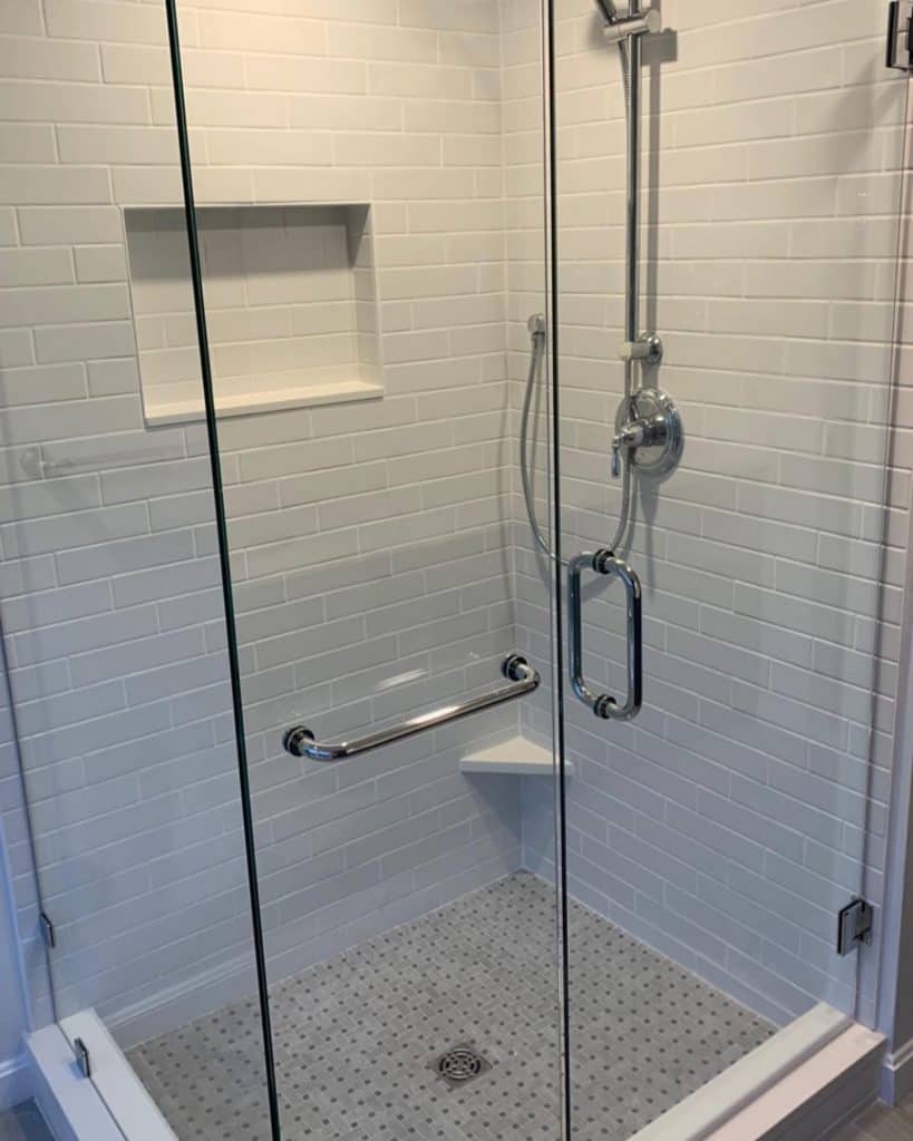 subway_tile_shower_niche_90