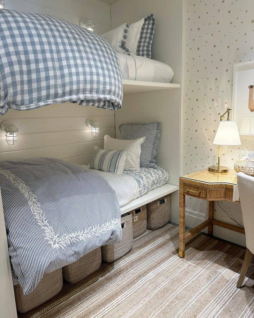 Cozy_Coastal_Kids'_Bedroom_with_Bunk_Bed_