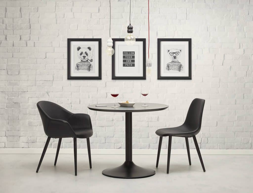 Minimalist_Dining_Set_with_Artistic_Touc_