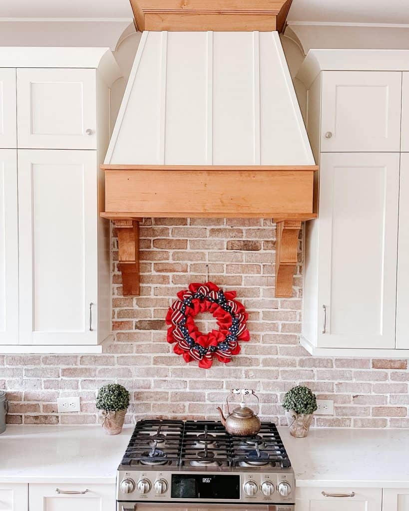 White_Cabinets_and_Festive_Decor_for_a_C_