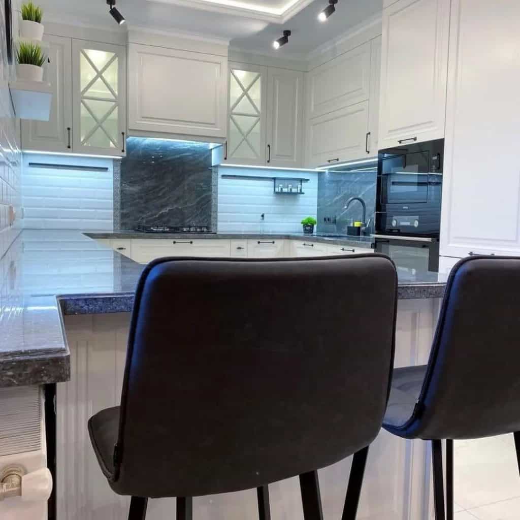 backsplash ideas for white cabinets and granite countertops