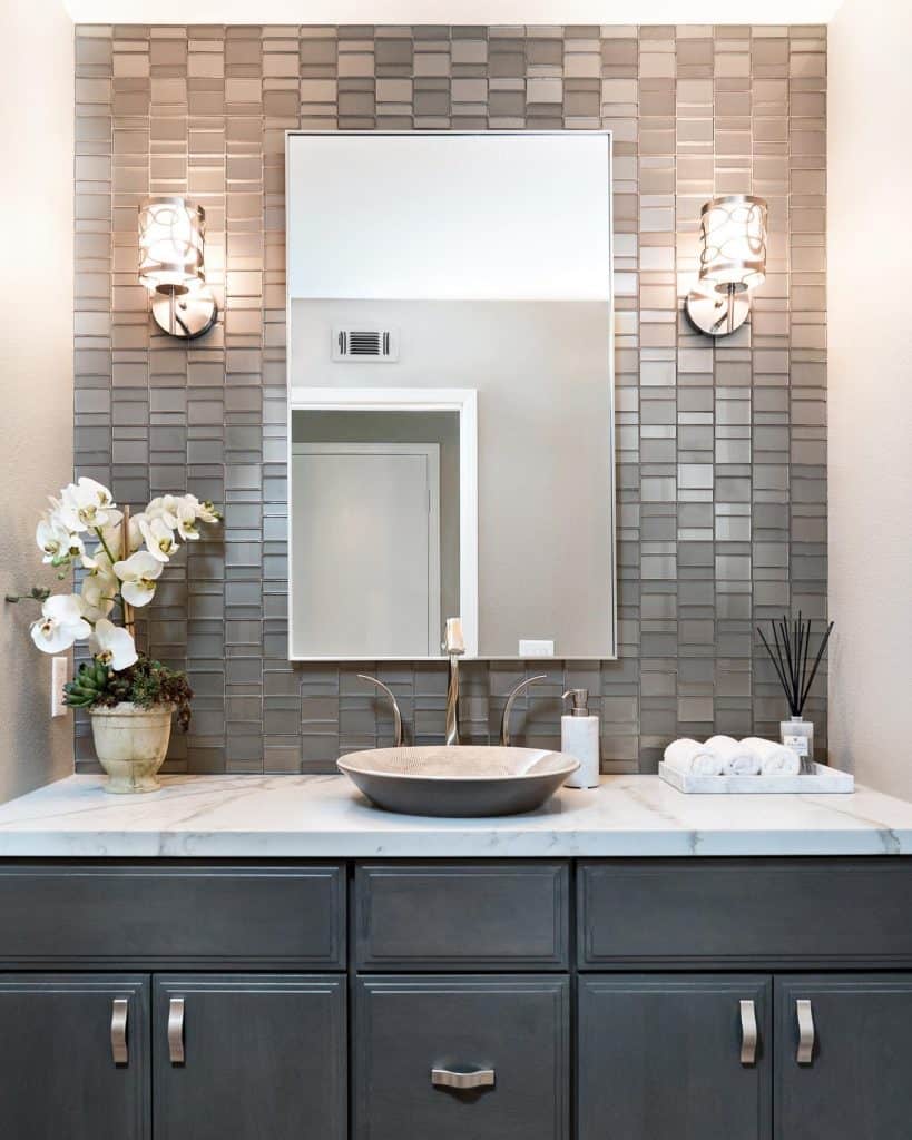 bathroom backsplash ideas