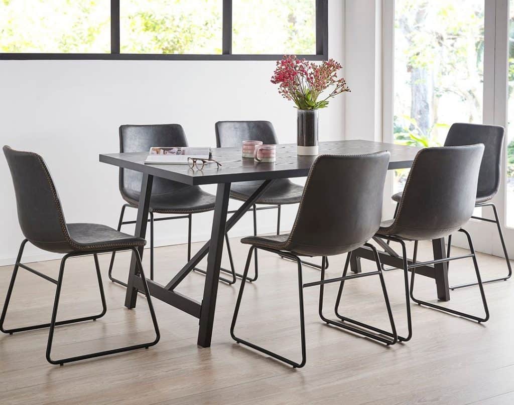 black_dining_chairs_wood_