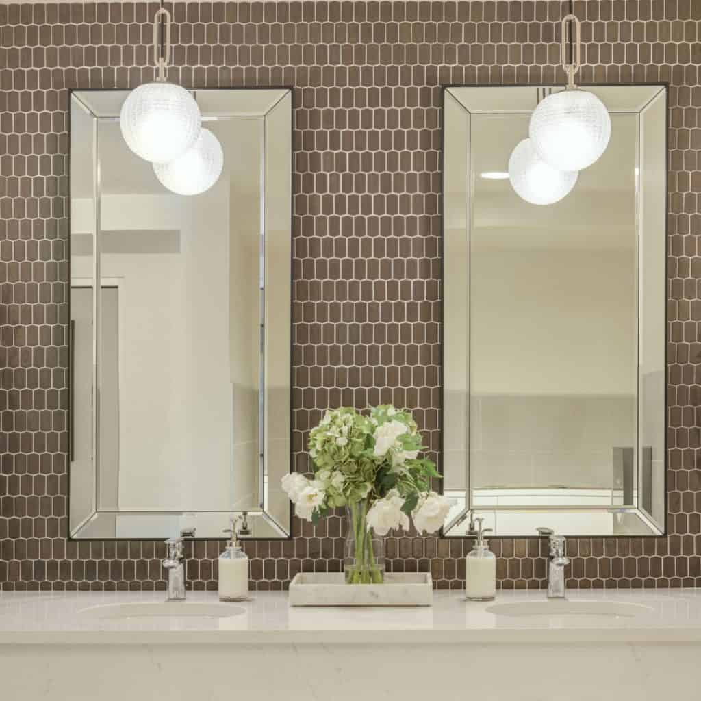 cheap_bathroom_backsplash_ideas_