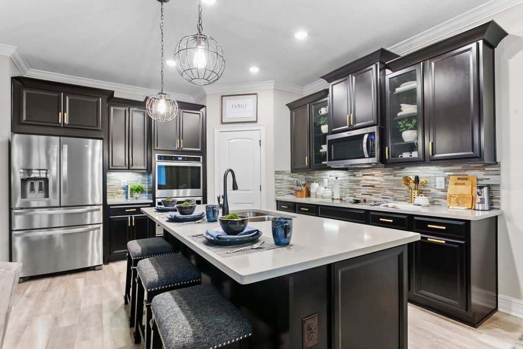 backsplash ideas for dark cabinets and light countertops