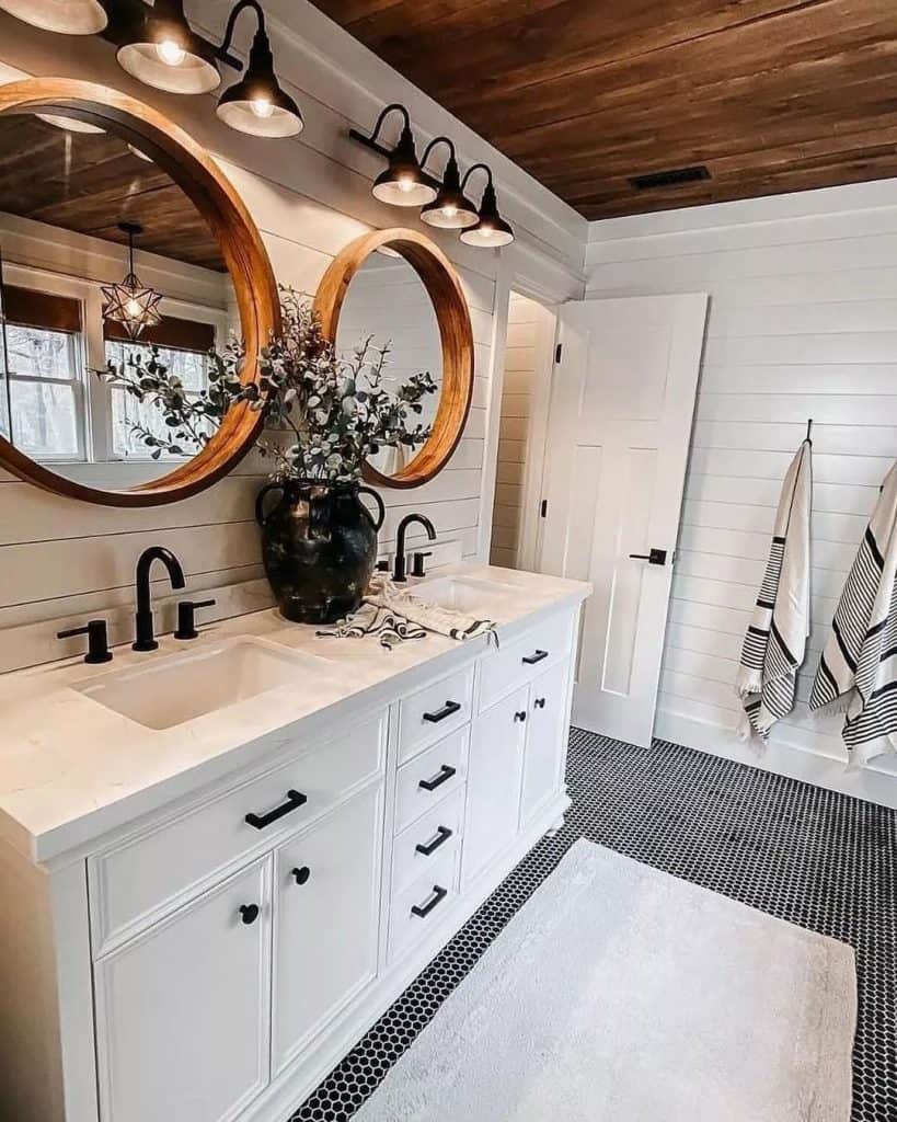 modern_bathroom_lighting_ideas_over_mirror_