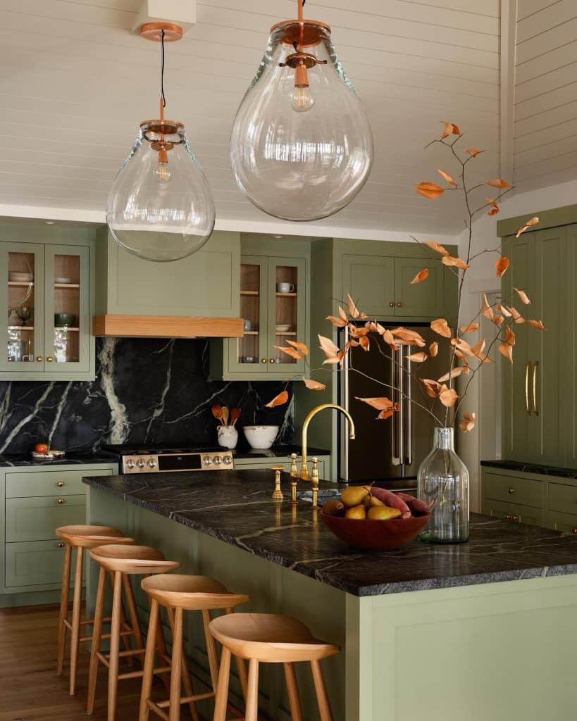 Charming_Green_Cottage_Design_with_Penda_