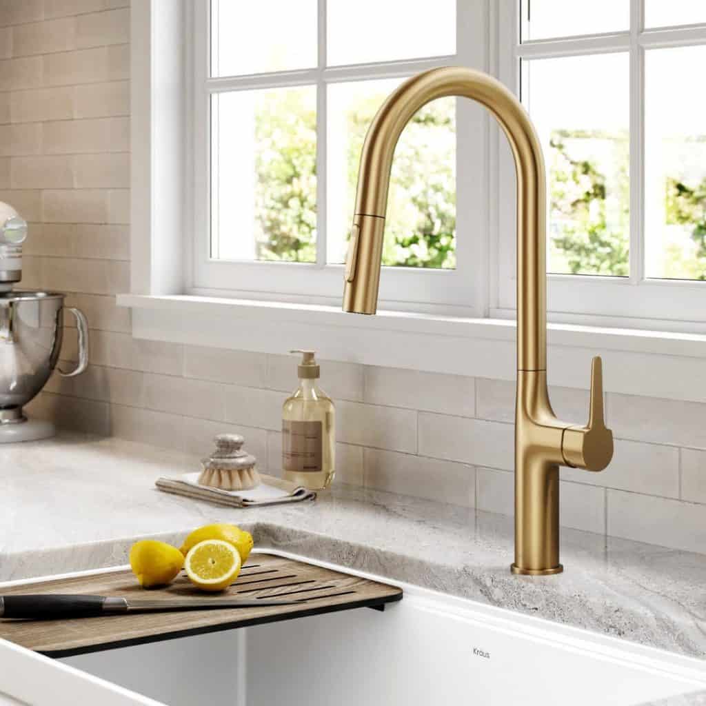 Contemporary_Sink_with_Chic_Gold_Faucet_3