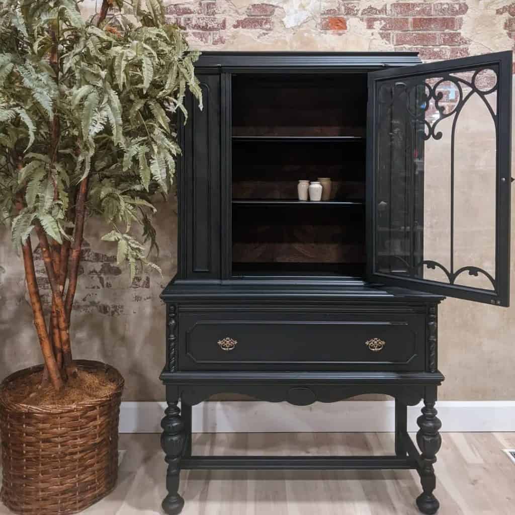 Elegant_Black_China_Cabinet_