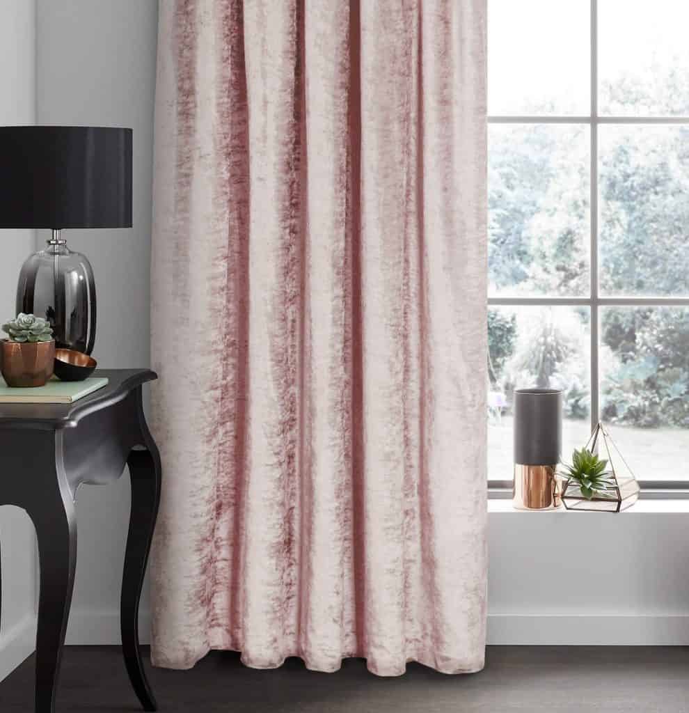 Enhance_Your_Window_with_Delicate_Pink_S_3