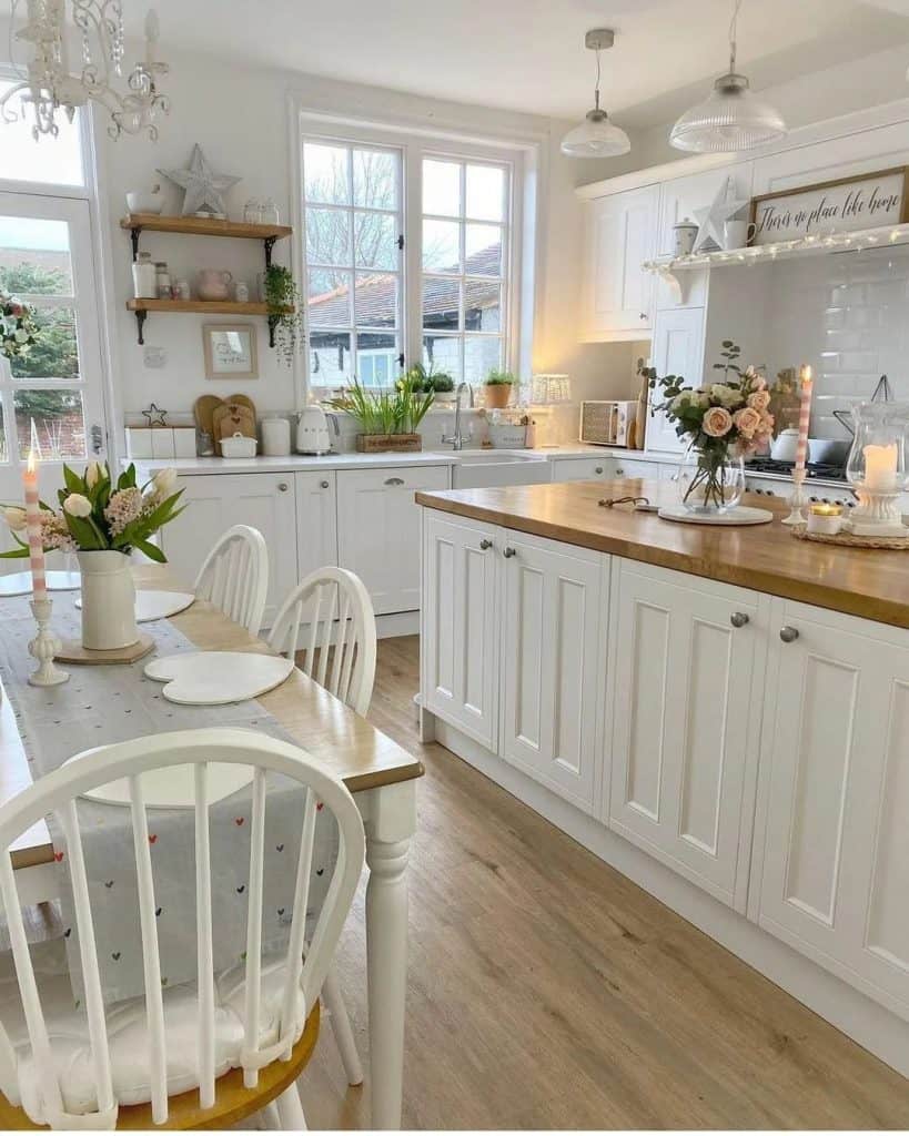 Modern_White_Kitchen_with_Wooden_Floorin_