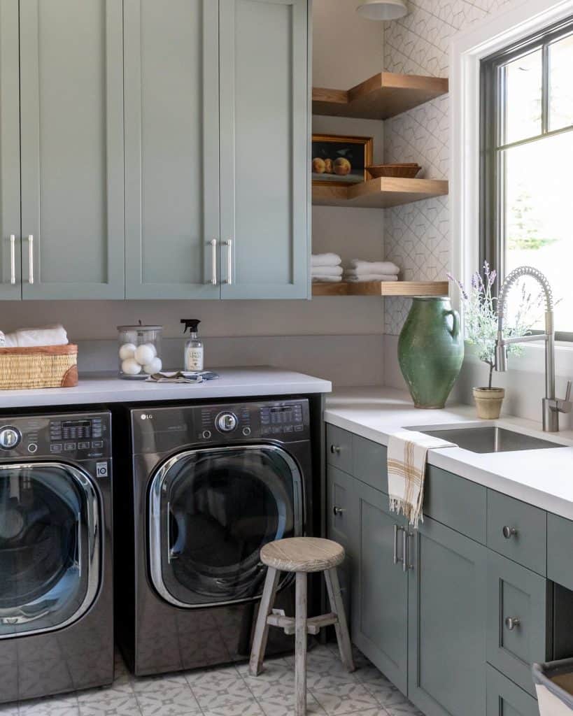 Sleek_and_Modern_Laundry_Room_with_Gray__