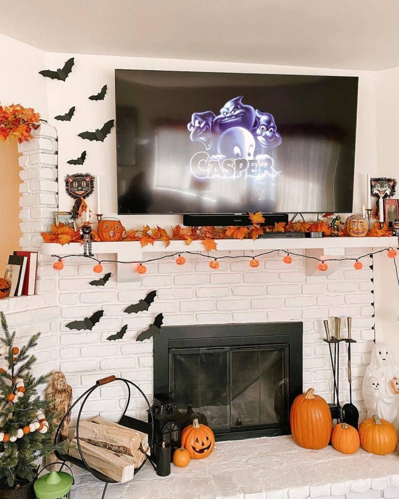 Spooky_Halloween_Fireplace_Decor_with_Fu_