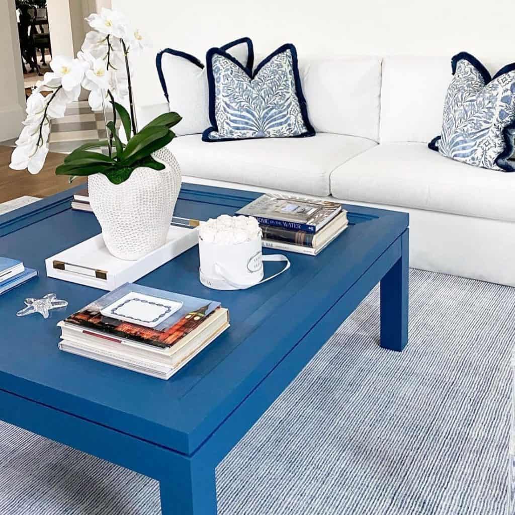 The_Elegant_Blue_Coffee_Table_Perfectly__1