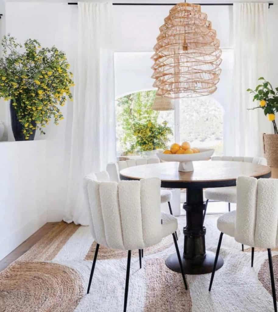 area_rug_under_round_dining_table_6