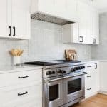 kitchen backsplash for white cabinets