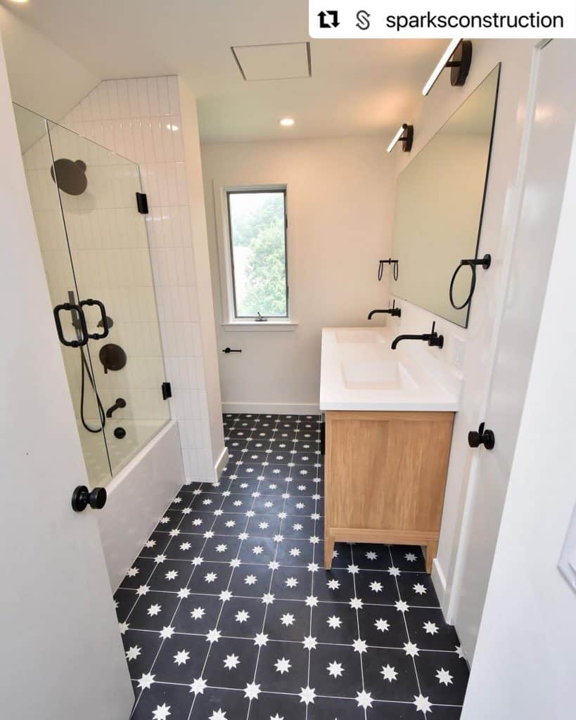 black_and_white_bathroom_floor_tile_