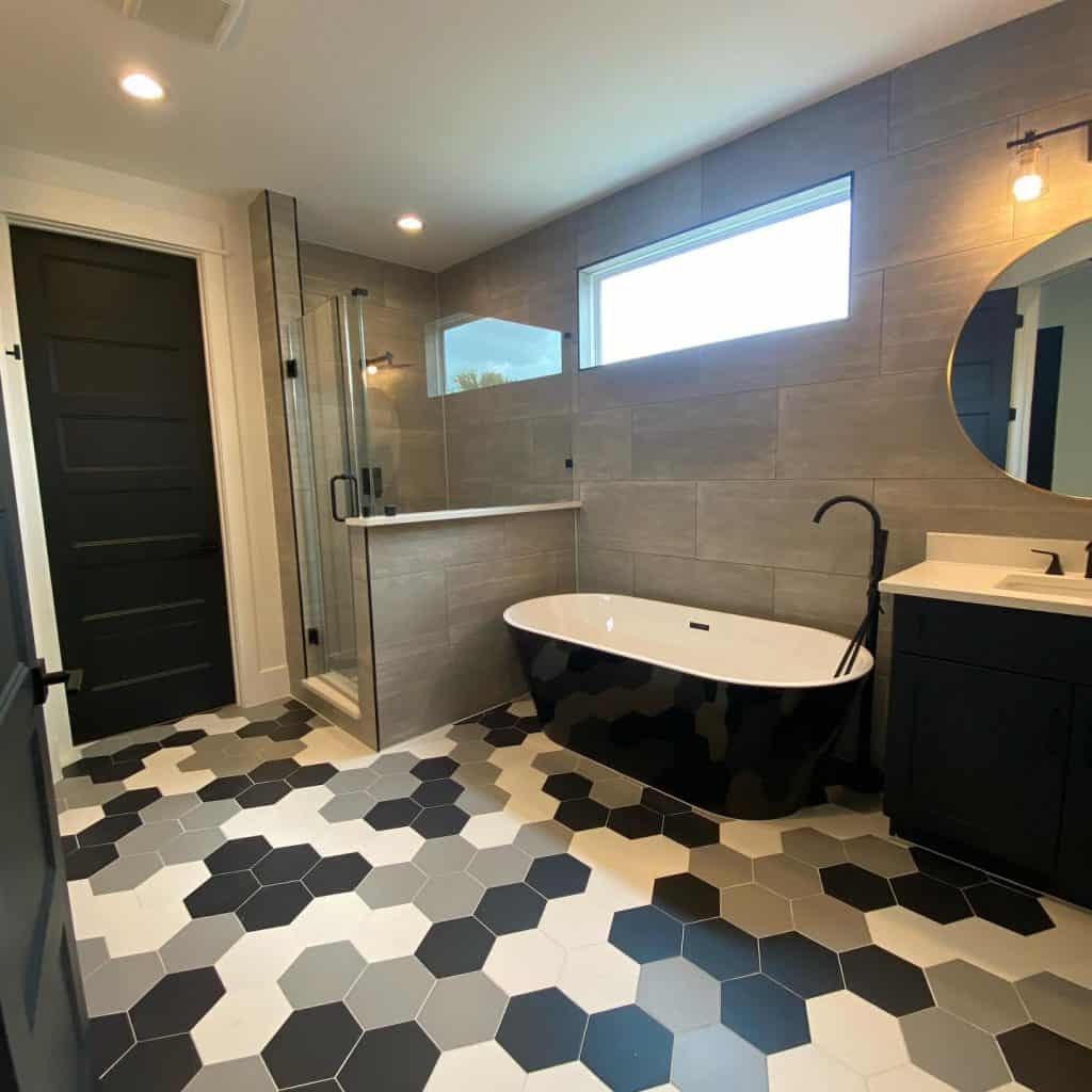 black_hexagon_tile_bathroom_2