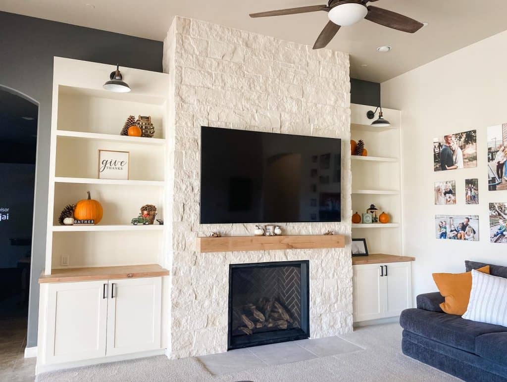 built_in_shelves_around_fireplace_