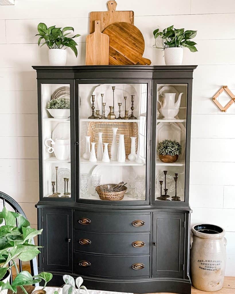 china_cabinets_black