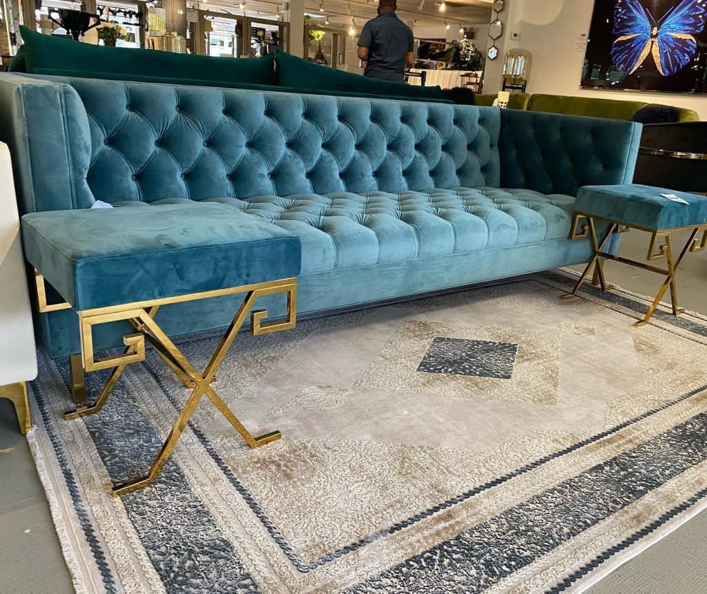 dark_teal_velvet_sofa_