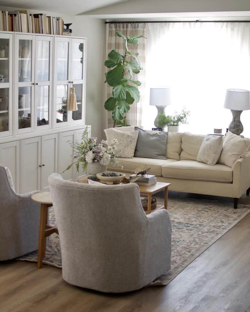 decorating_ideas_for_small_living_room_1