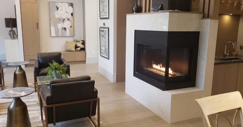 fireplace_off_center_on_wall_5