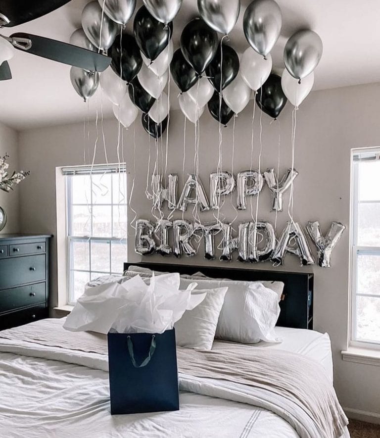 20 Whimsical Ideas to Decorate with Balloons to Brighten Any Space ...