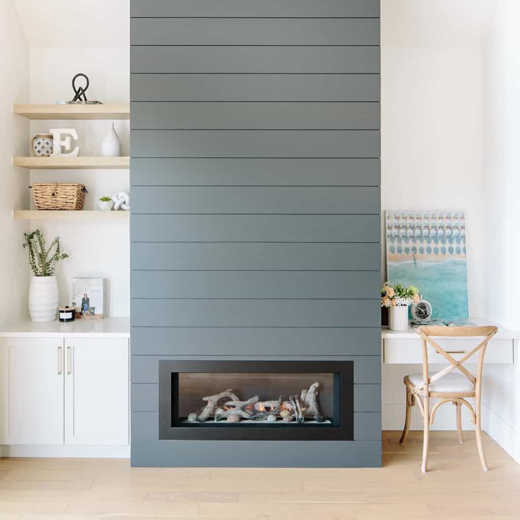 modern_fireplace_with_shiplap_1