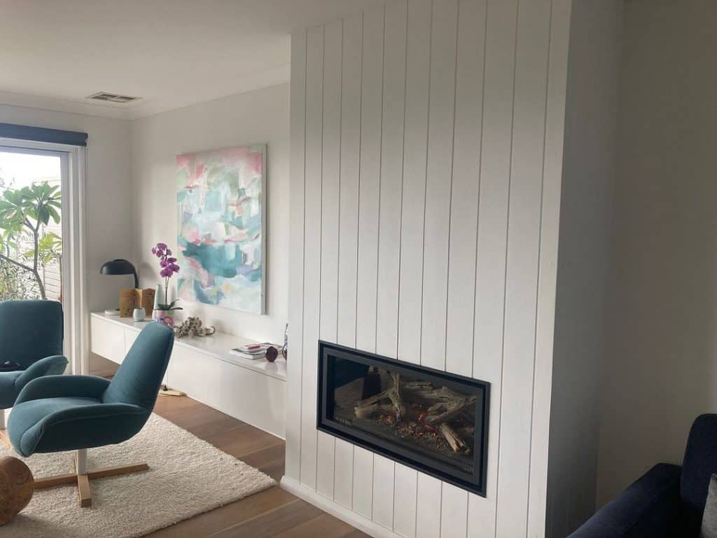 modern_fireplace_with_shiplap_1