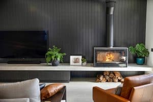 19 Off-Center Fireplace Ideas: Enhancing Your Living Space with Modern ...