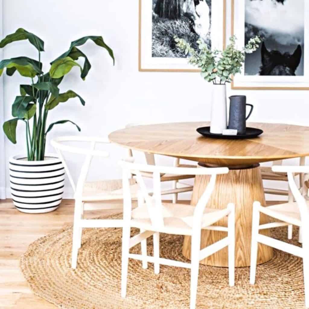 round_dining_table_rug_ideas_6