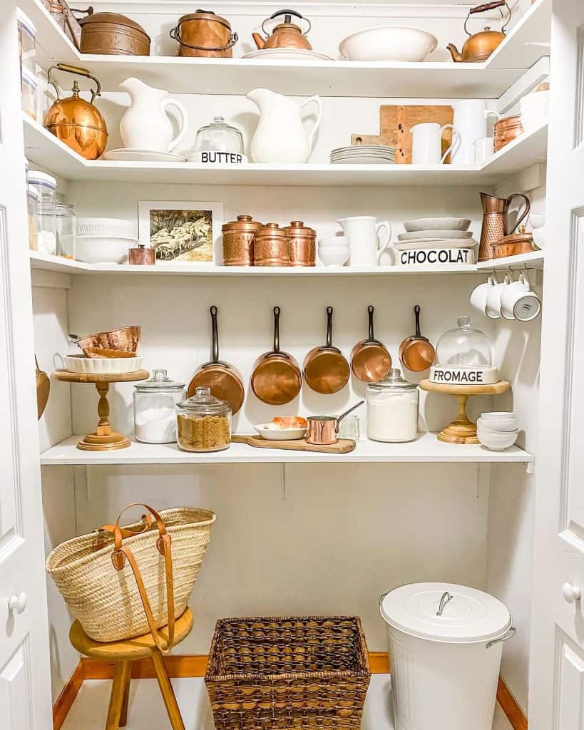 shelving_ideas_for_pantry_