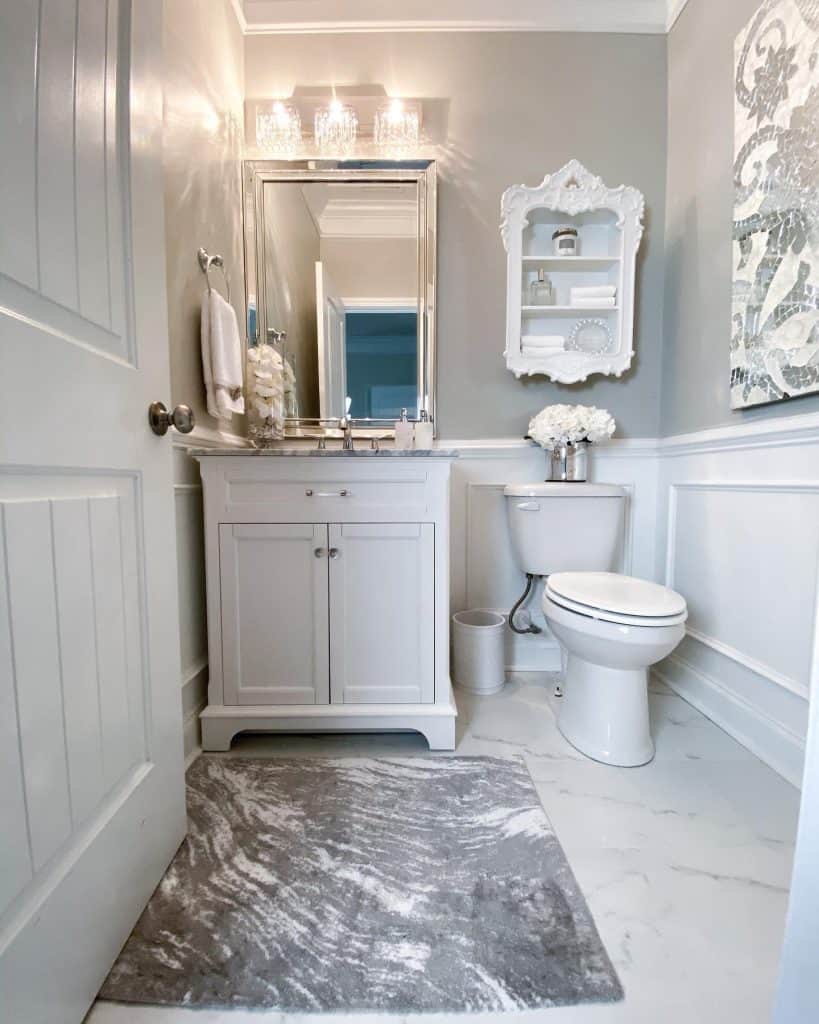 small_half_bathroom_decor_ideas_