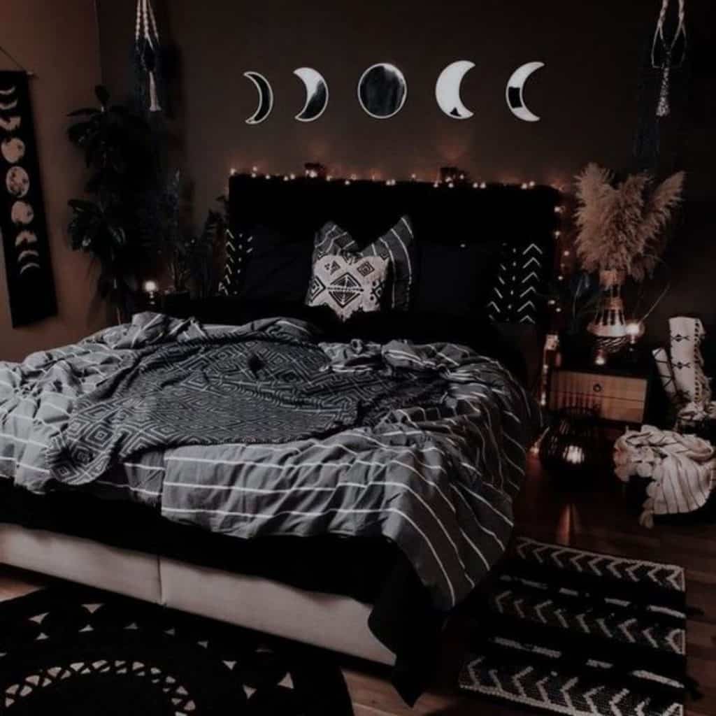 victorian_gothic_bedroom_