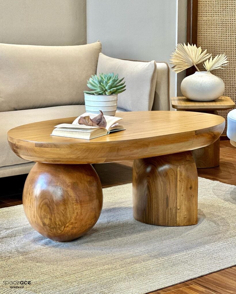 A_One-of-a-Kind_Wooden_Coffee_Table_Enha_1