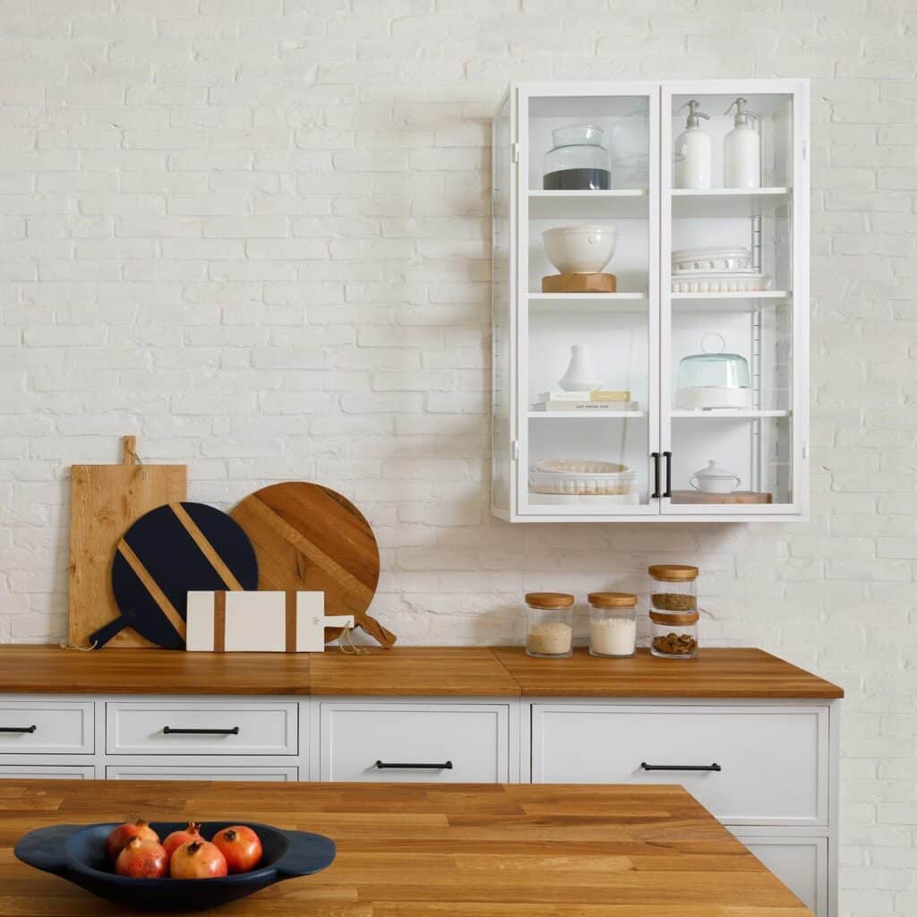 upper_kitchen_cabinets_with_frosted_glass_doors_1