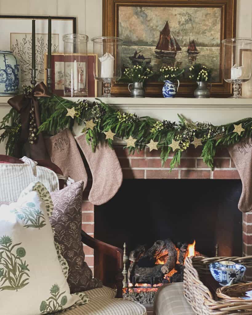 Festive_Living_Room_Decorated_for_Christ_