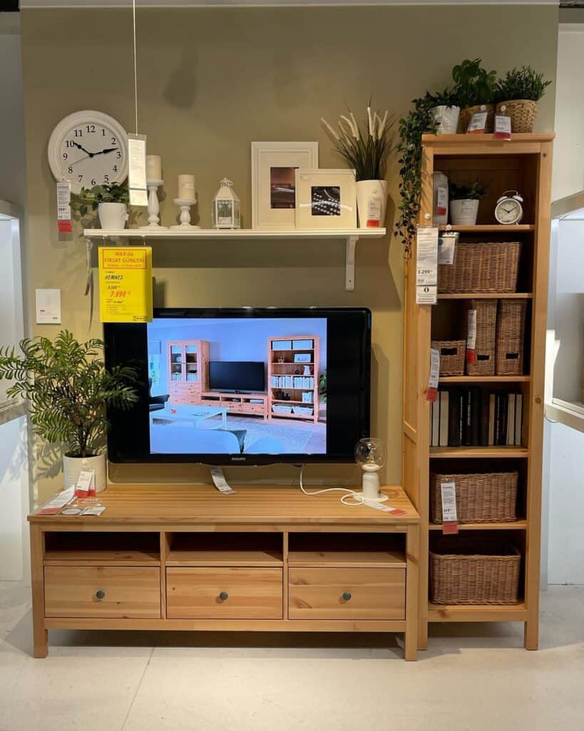 bookcase_tv_stand_2