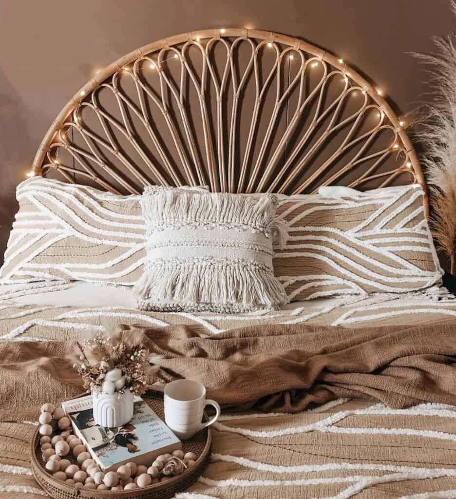 cozy_boho_chic_bedrooms_1