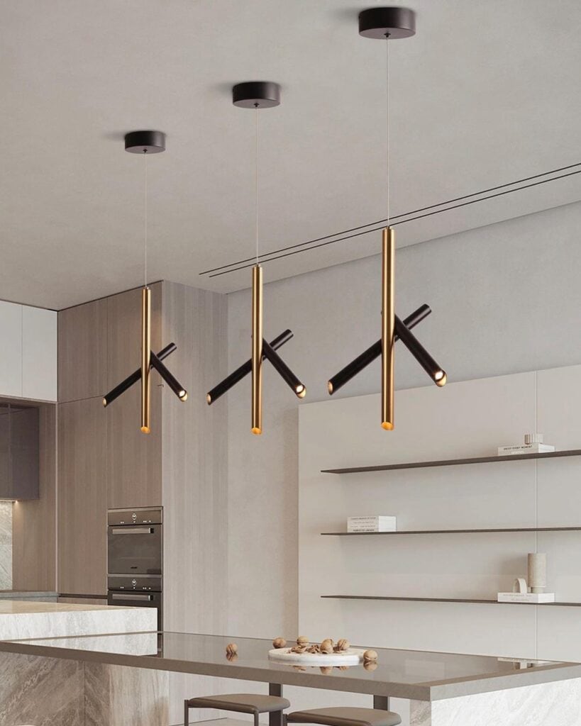 gold_and_black_pendant_light_1