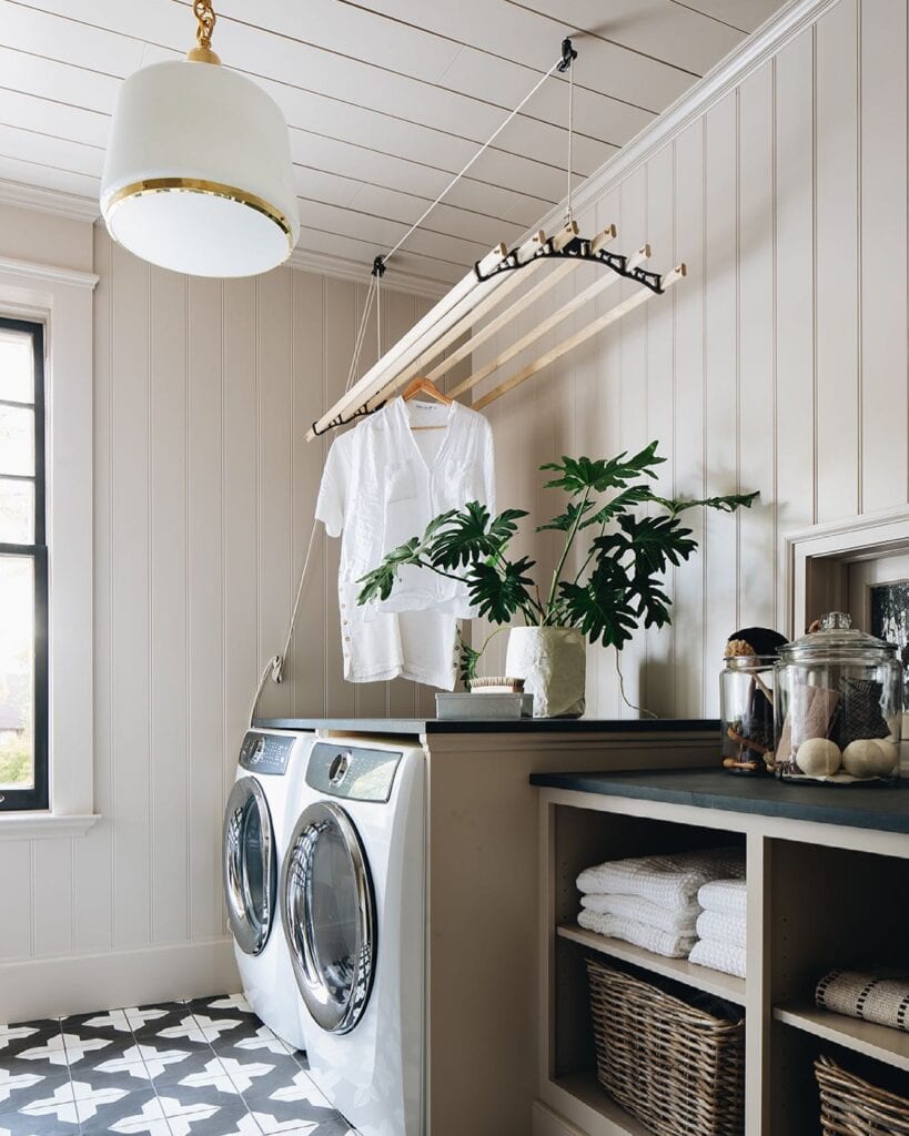 laundry_room_table_with_storage_3