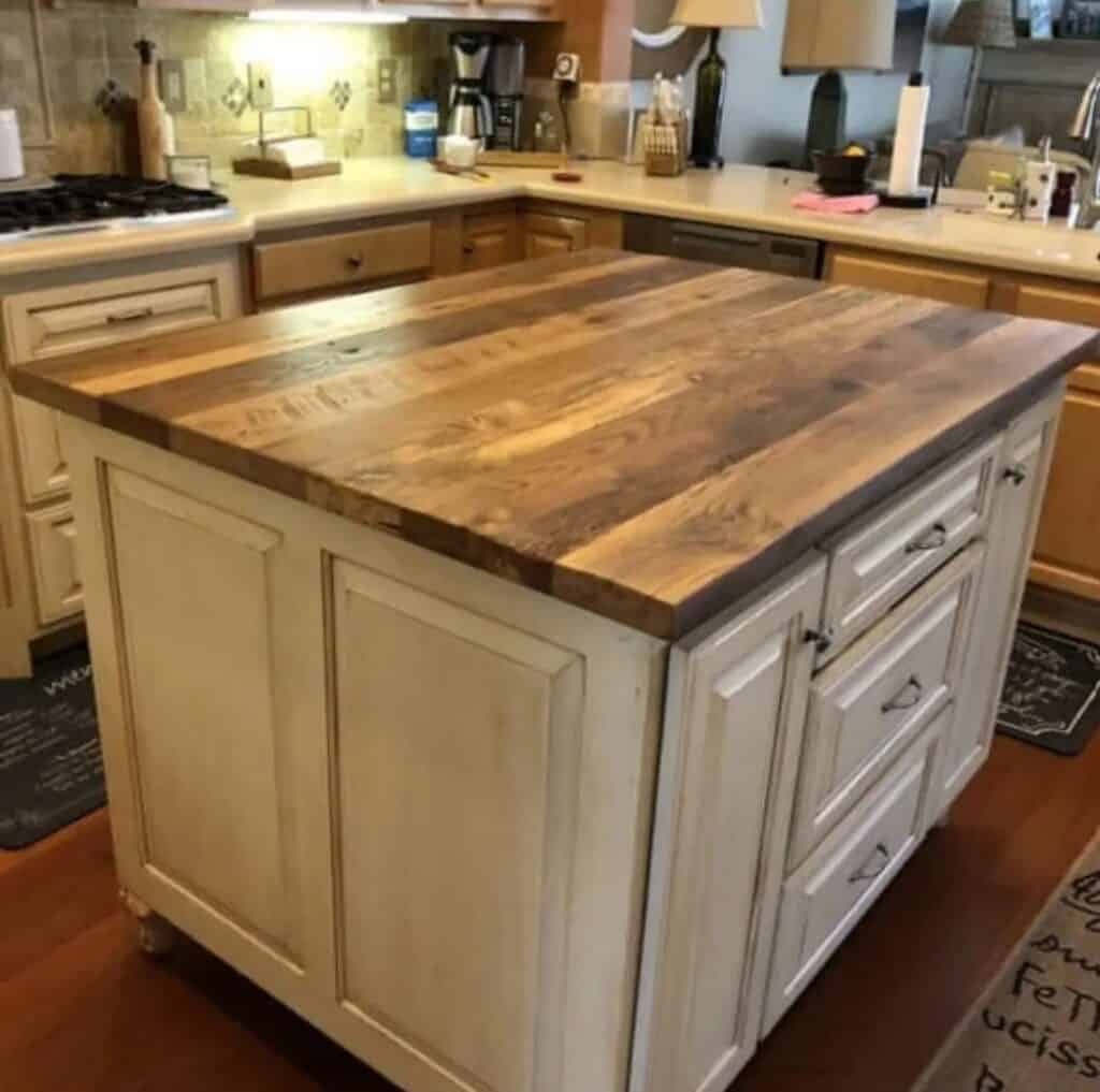 wood_kitchen_islands_7