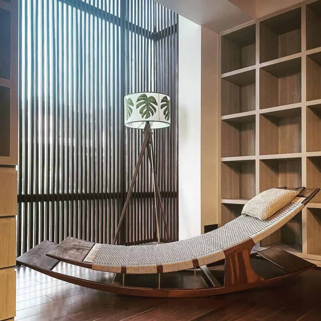 A_Wooden_Daybed_in_the_Middle_of_a_Room__4