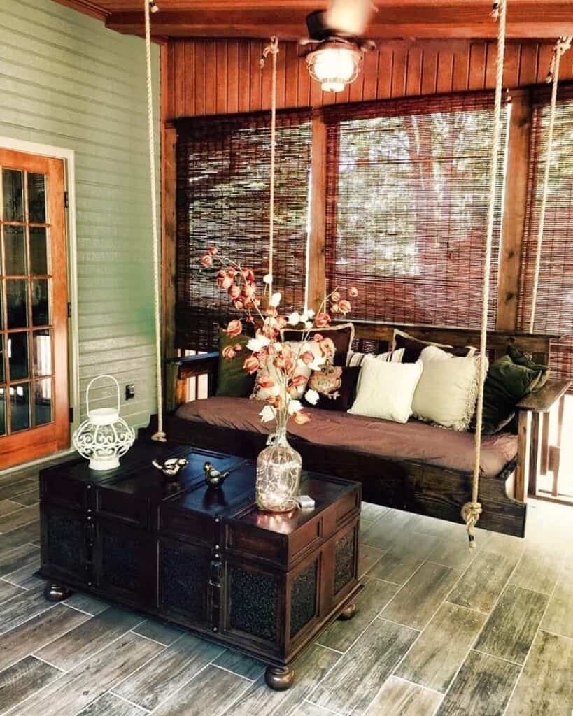 Create_a_Cozy_Outdoor_Retreat_with_a_Por_